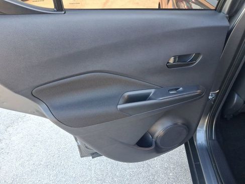 Used 2023 Nissan Kicks S FWD image 11