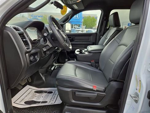 Used 2024 RAM 2500 Tradesman AWD/4WD image 3
