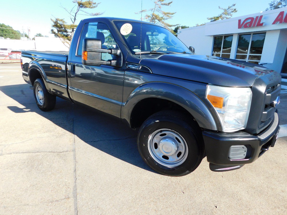 Used 2015 Ford F250 XL w/ Power Equipment Group RWD image 1