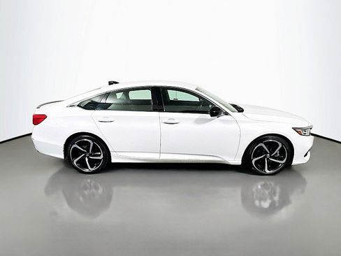 Used 2021 Honda Accord Sport Special Edition image 8