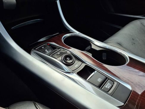 Used 2017 Acura TLX V6 w/ Advance Package image 21