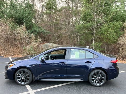 New 2026 Toyota Corolla XSE image 2