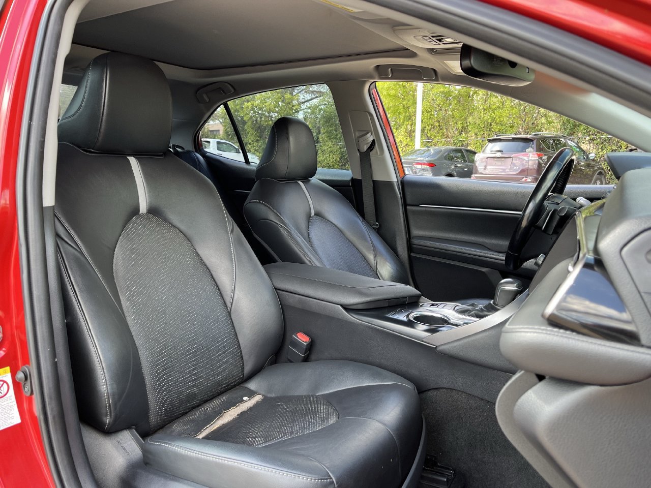 Used 2019 Toyota Camry XSE FWD image 25