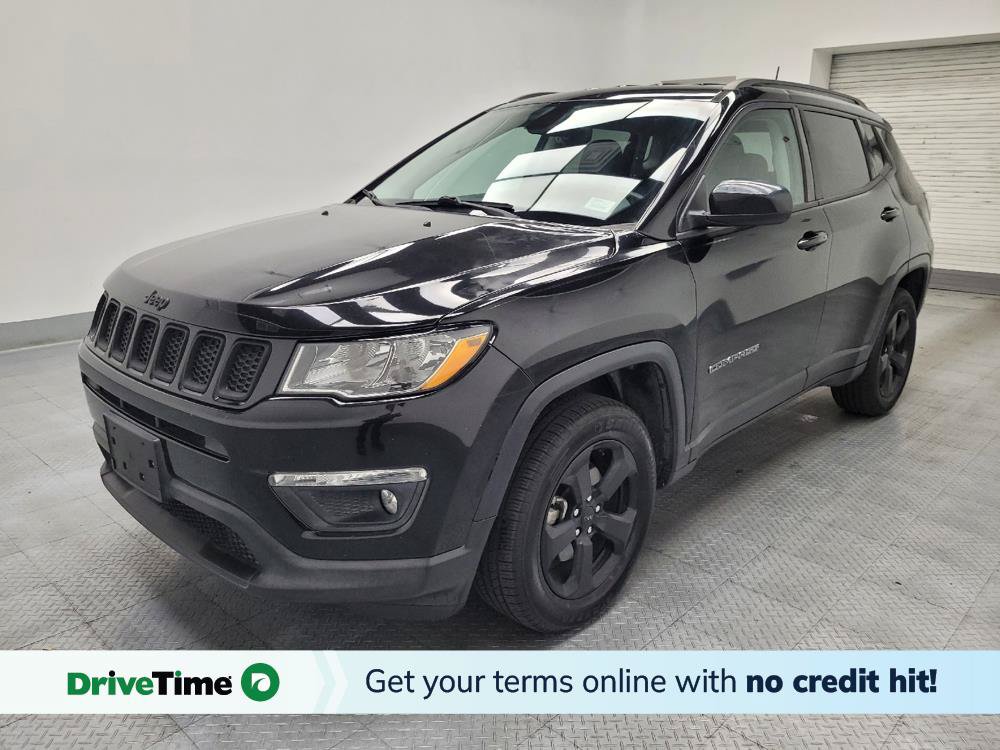 Used 2017 Jeep Compass Latitude w/ Popular Equipment Group AWD/4WD image 1