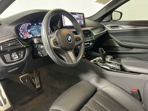 Used 2023 BMW 540i w/ M Sport Package image 22