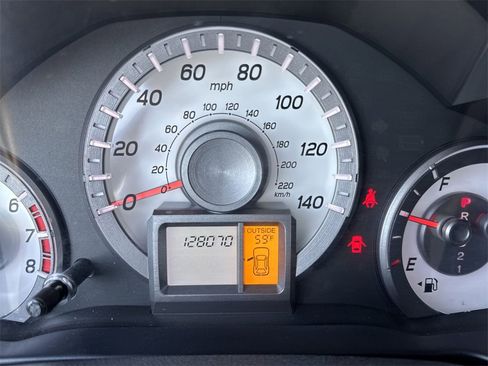 Used 2014 Honda Pilot EX-L image 18