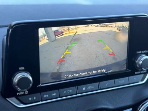 Certified 2025 Nissan Sentra S image 32