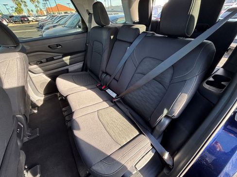 Used 2025 Nissan Pathfinder SV image 41