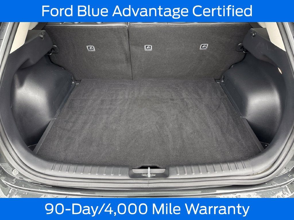 Used 2024 Kia Niro Wind w/ Wind Preserve Package FWD image 7