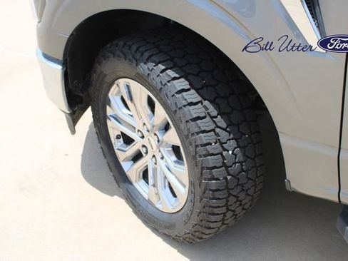 Certified 2024 Ford F150 Lariat w/ FX4 Off-Road Package image 9