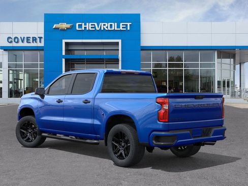 Used 2025 Chevrolet Silverado 1500 Custom w/ Turbomax Blackout Package image 3