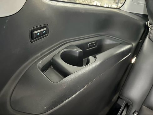 Used 2025 Ford Expedition Active image 49