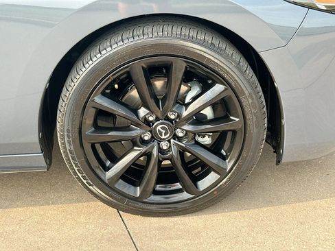 Used 2024 MAZDA MAZDA3 s image 10