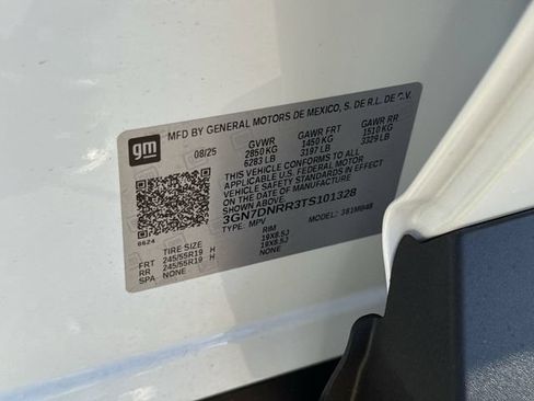 New 2026 Chevrolet Equinox EV LT AWD/4WD image 22