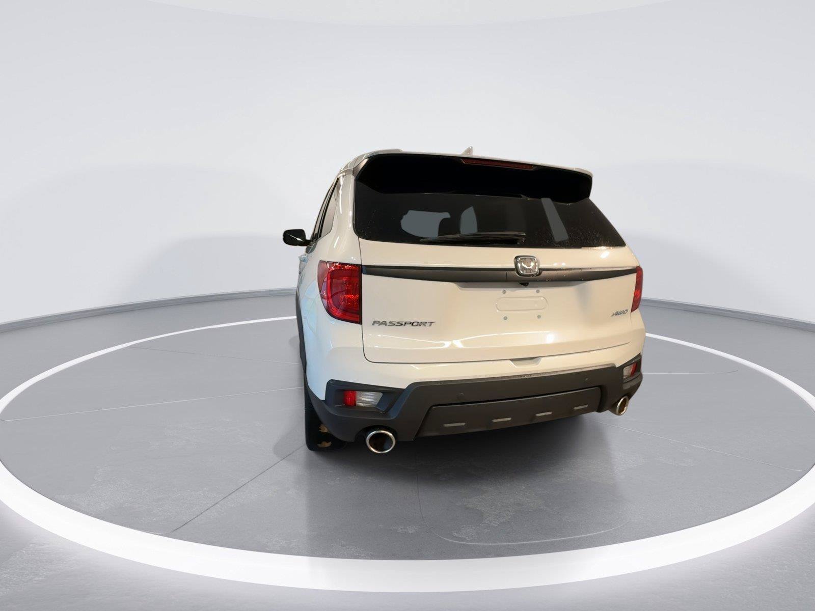Used 2023 Honda Passport EX-L image 7