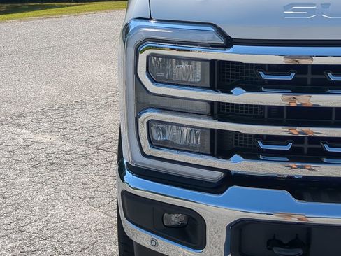 New 2026 Ford F250 Lariat w/ Lariat Ultimate Package image 8