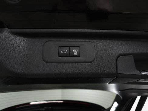 Used 2024 Toyota Grand Highlander Limited image 9