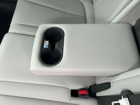 Used 2024 Hyundai Ioniq 5 Limited image 13