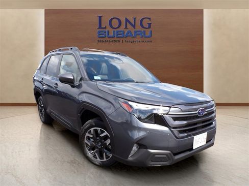 Certified 2025 Subaru Forester Premium image 5