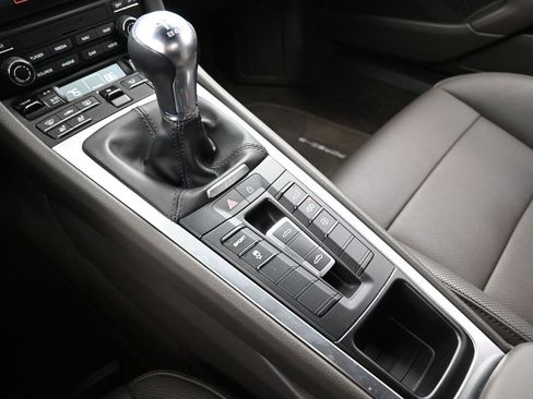 Certified 2021 Porsche 718 Boxster S image 22