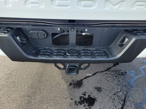 Used 2023 Toyota Tacoma SR image 12