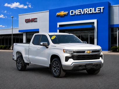 Used 2023 Chevrolet Silverado 1500 LT