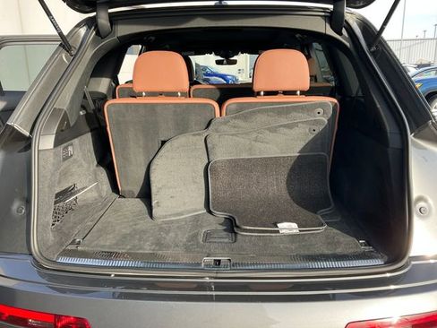 Used 2022 Audi Q7 3.0T Premium Plus w/ Premium Plus Package image 25