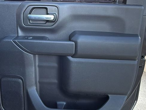 Used 2022 Chevrolet Silverado 2500 LT w/ Advanced Trailering Package image 36