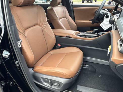 New 2026 Toyota Crown Signia AWD/4WD image 35