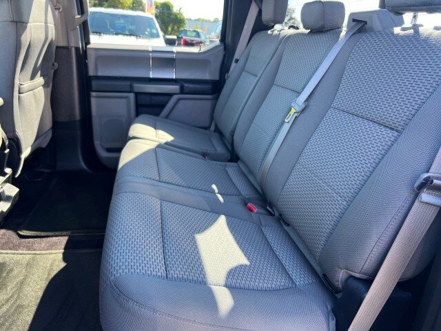 Used 2016 Ford F150 XLT w/ Equipment Group 302A Luxury AWD/4WD image 19