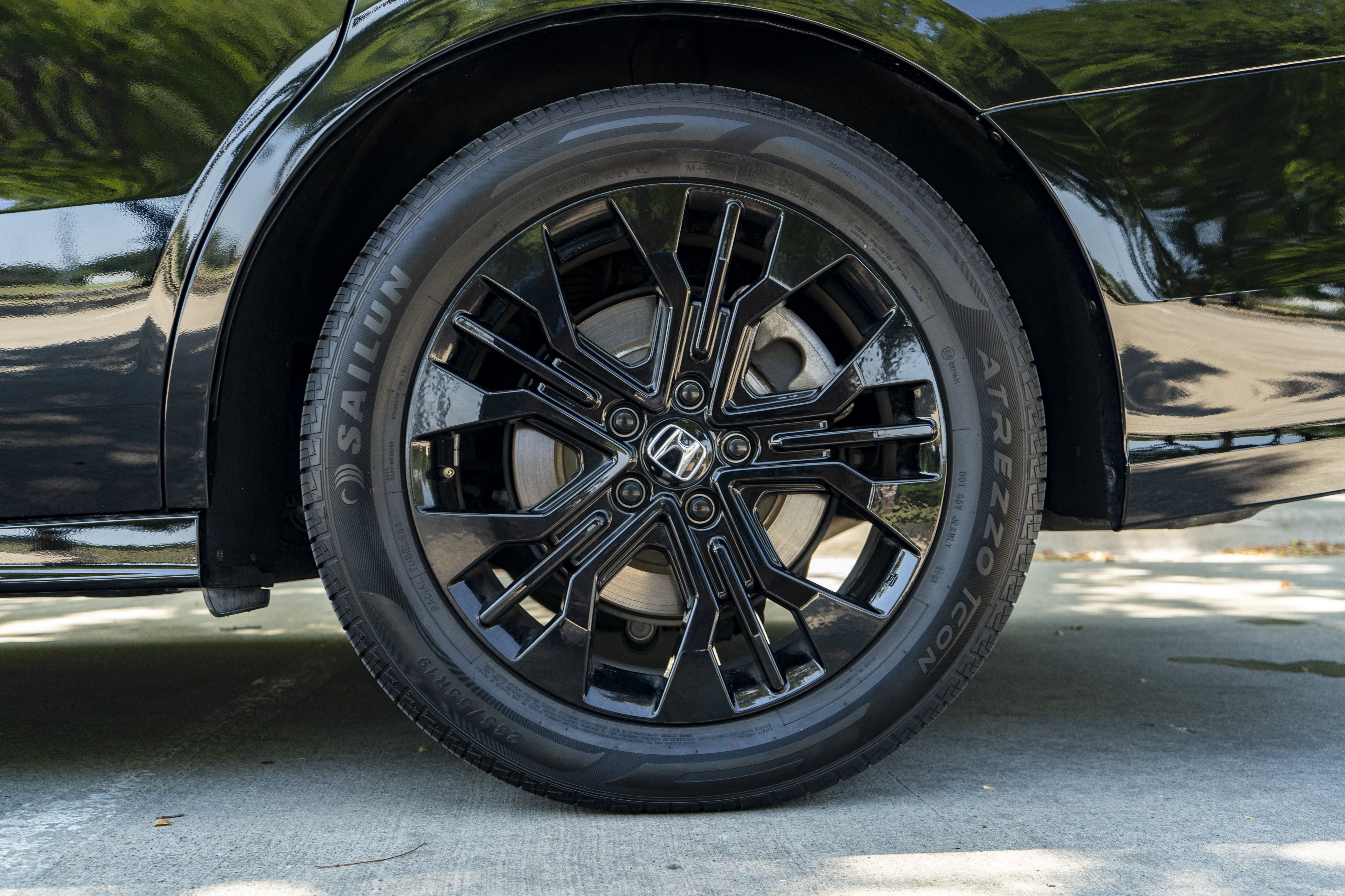 Certified 2025 Honda Odyssey Sport-L image 12