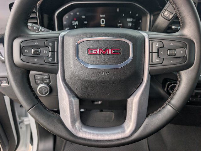 Used 2026 GMC Sierra 1500 SLT AWD/4WD image 12