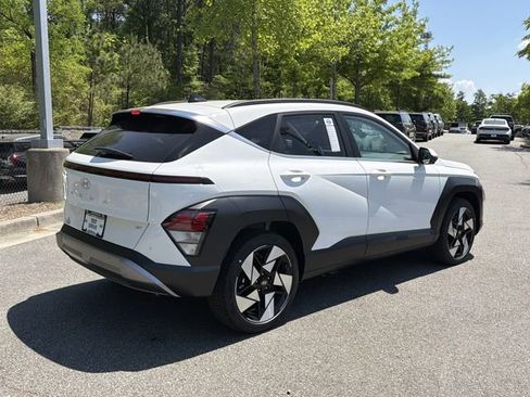 New 2026 Hyundai Kona Limited FWD image 8