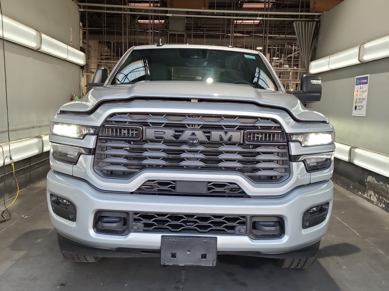 Used 2026 RAM 2500 Big Horn AWD/4WD image 3