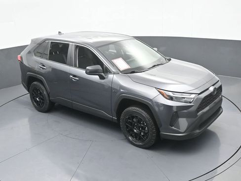 Used 2023 Toyota RAV4 LE image 49