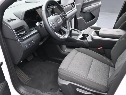 Used 2026 GMC Terrain Elevation FWD image 12