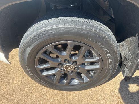 Used 2024 Toyota Tundra Platinum image 8