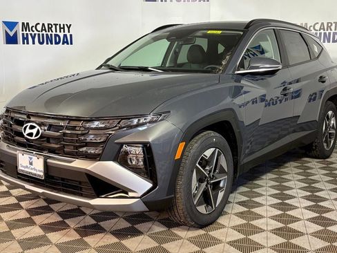 Used 2025 Hyundai Tucson SEL FWD image 3