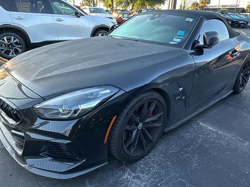Used 2022 BMW Z4 M40i w/ Premium Package RWD image 6