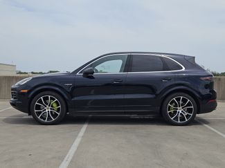 Certified 2022 Porsche Cayenne E-Hybrid AWD/4WD video 2