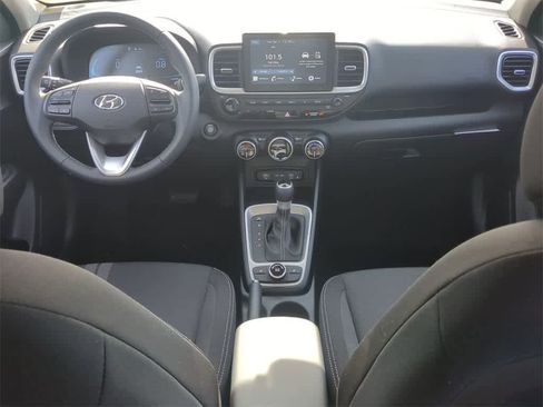 New 2026 Hyundai Venue SEL image 16
