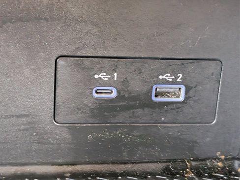 Certified 2022 Nissan Pathfinder SV image 17