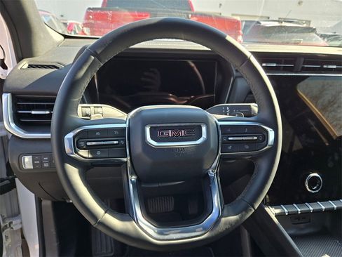 Used 2025 GMC Terrain Elevation image 8
