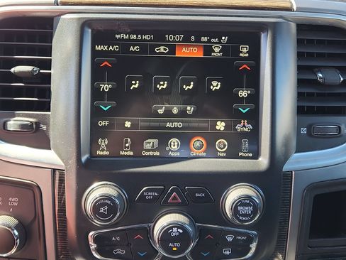 Used 2017 RAM 3500 Laramie Longhorn AWD/4WD image 17