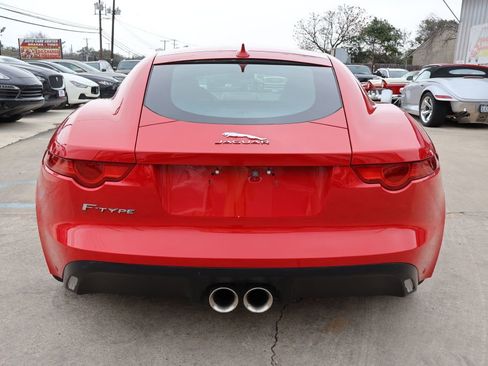 Used 2017 Jaguar F-TYPE Coupe image 6