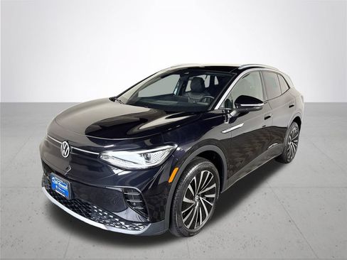 Certified 2023 Volkswagen ID.4 Pro S Plus AWD/4WD image 3