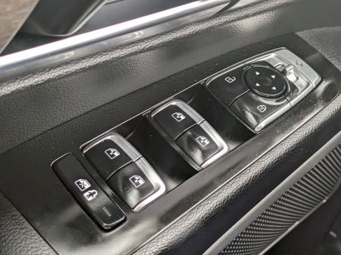 Used 2021 Kia Telluride EX w/ EX Premium Package image 19