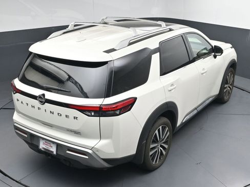 Used 2024 Nissan Pathfinder Platinum w/ Cargo Package AWD/4WD image 38