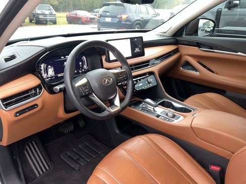 Used 2023 INFINITI QX60 Sensory w/ Vision Package image 13