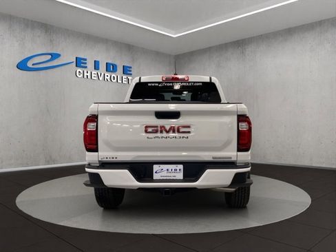 Used 2023 GMC Canyon Elevation image 4